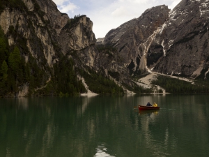 Temerari in mezzo al lago (foto Roberto Busani)