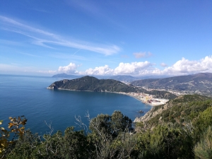 Punta Manara e i due golfi