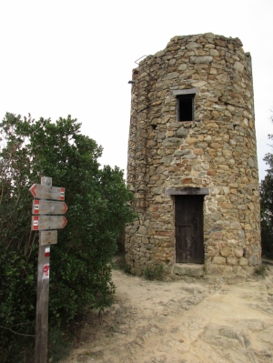 La torre di Punta Baffe (foto Lorenzo Varani)