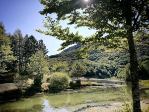 Il lago Calamone alla partenza (foto Paola Azzali)