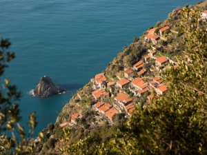 Schiara arroccata sul monte (foto Matteo Pugassi)