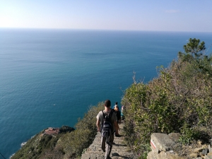 La scalinata verso Monesteroli